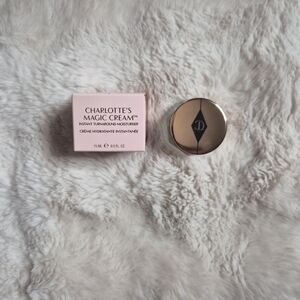 Charlotte Tillbury Magic Cream Instant Turnaround Moisturizer .5 fl oz 15 mL New